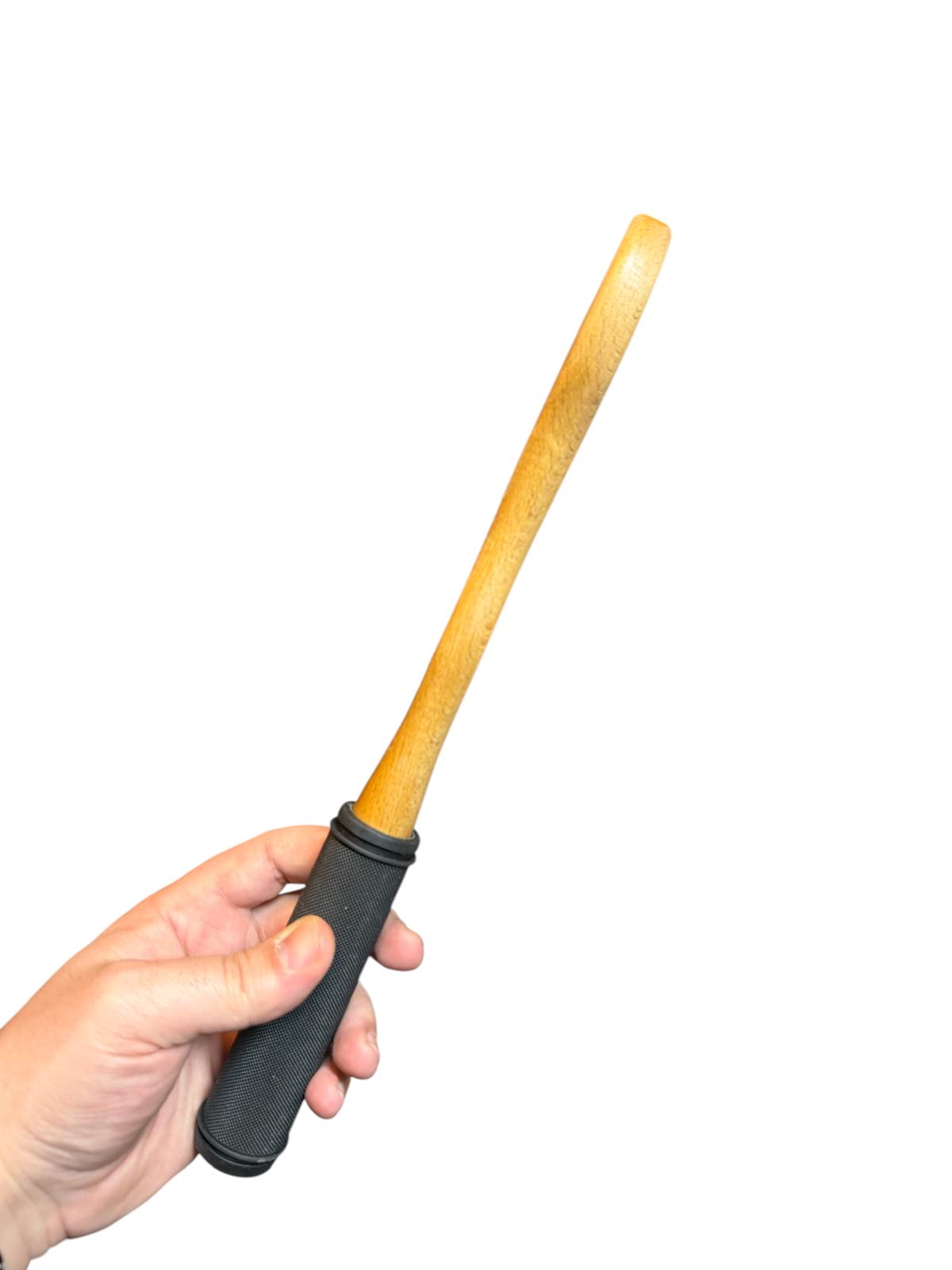 Palette en bois pour stylo, réparation de grêle sur carrosserie