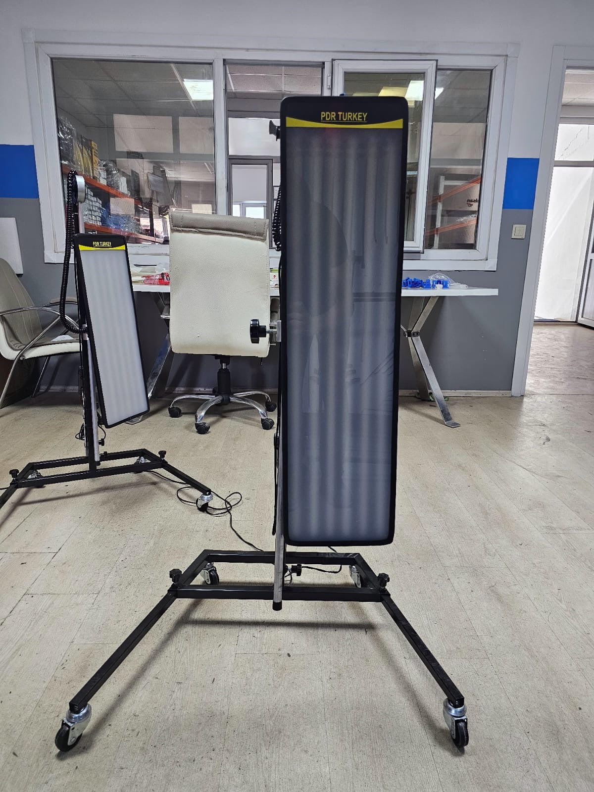 PDR 6 Led Professional Lamp ( 3 Yellow 3 White )